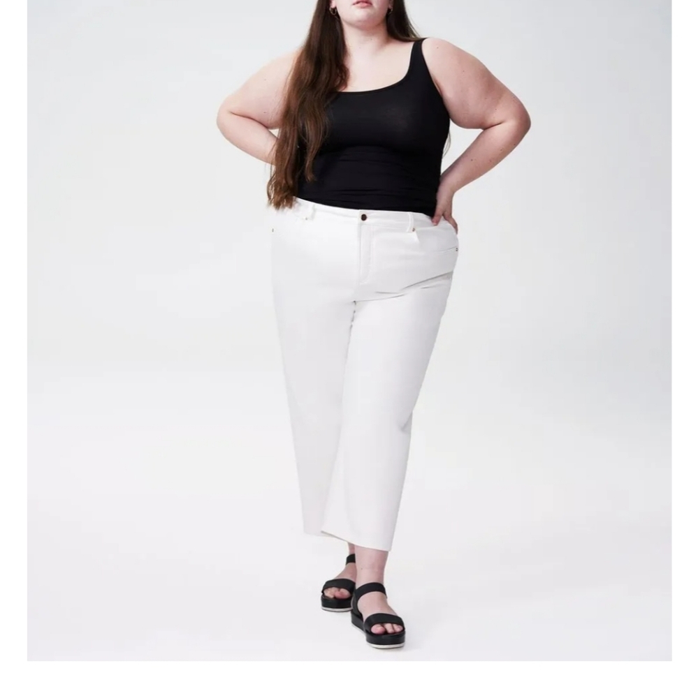 Universal Standard: Bae Boyfriend Crop Jeans